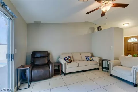476 Wright Way, Henderson, NV 89015 photo 10