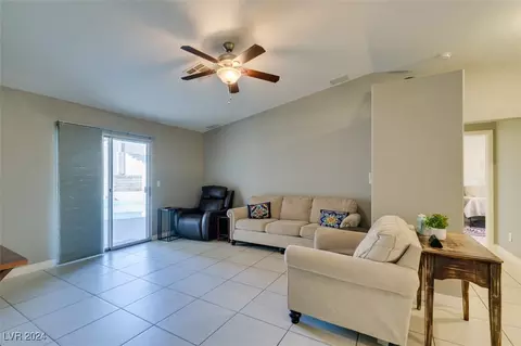 476 Wright Way, Henderson, NV 89015 photo 7