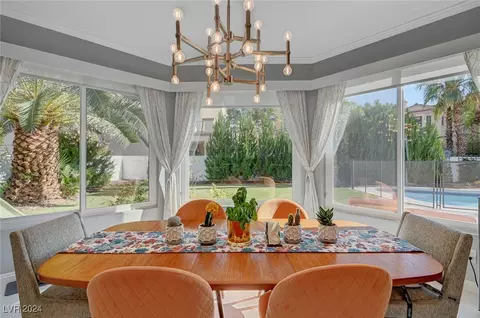 8405 Bay Point Dr, Las Vegas, NV 89128