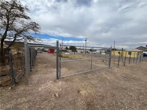 101 S Bellevue Ave, Goldfield, NV 89013