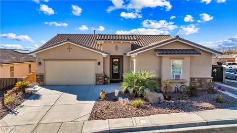 2367 White Salmon Run Ct, Laughlin, NV 89029