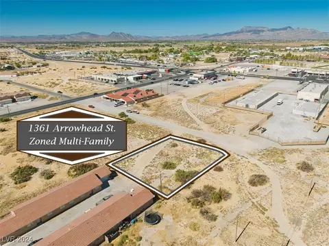 1361 E Arrowhead St, Pahrump, NV 89048