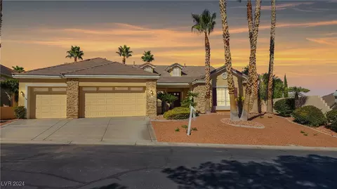 10800 Cedar Forest Ave, Las Vegas, NV 89144
