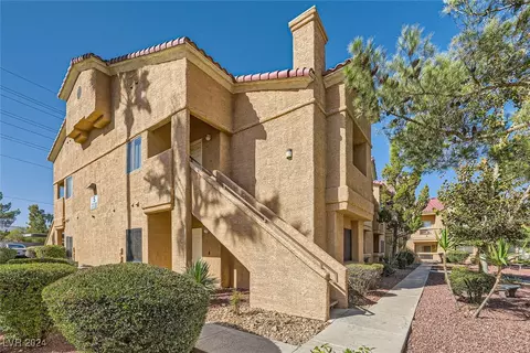 900 Heavenly Hills Ct #118, Las Vegas, NV 89145