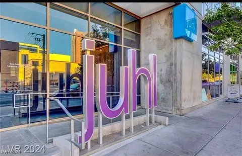 353 E Bonneville Ave #427, Las Vegas, NV 89101