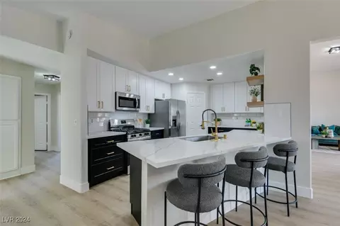 3920 Amy Marie Ct, Las Vegas, NV 89103