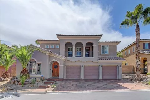 921 Las Palomas Dr, Las Vegas, NV 89138