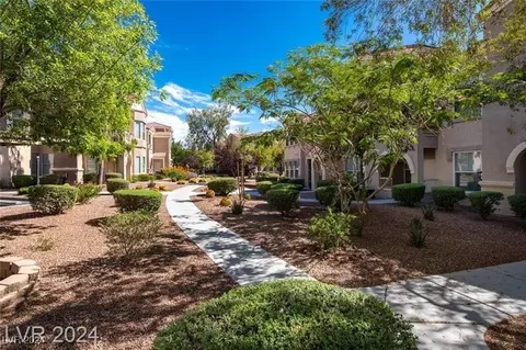 10550 W Alexander Rd #1056, Las Vegas, NV 89129