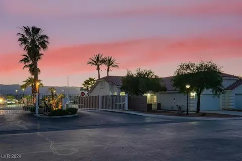 5643 White Dune St, Las Vegas, NV 89113