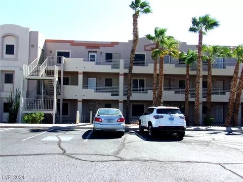 2008 Mesquite Ln #302, Laughlin, NV 89029