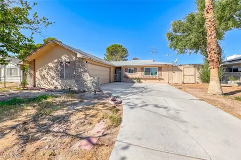 3845 Syracuse Dr, Las Vegas, NV 89121