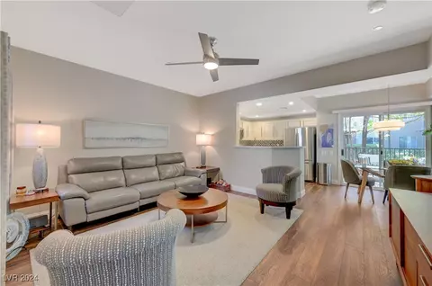 8324 W Charleston Blvd #1041, Las Vegas, NV 89117