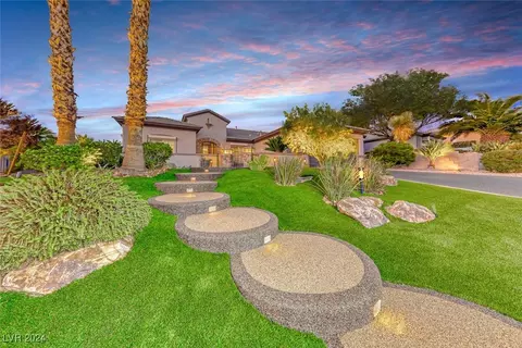 2430 Hardin Ridge Dr, Henderson, NV 89052