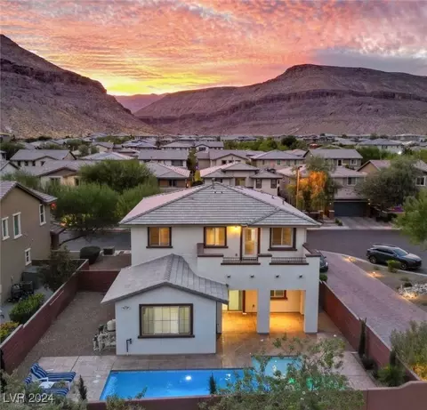 5890 Skyfall Ct, Las Vegas, NV 89135