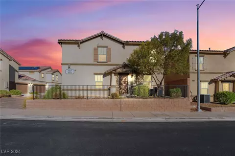 1057 Admiral Emblem St, Henderson, NV 89015