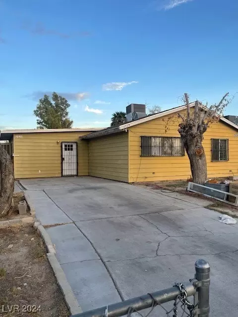 2528 Herrod Dr, North Las Vegas, NV 89030
