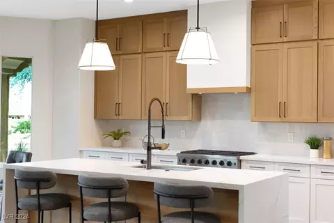 4796 Riva De Romanza St, Las Vegas, NV 89135