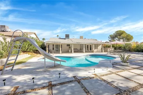 4081 Autumn St, Las Vegas, NV 89120