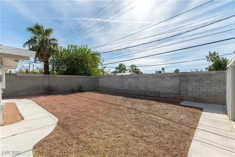 5901 Evergreen Ave, Las Vegas, NV 89107