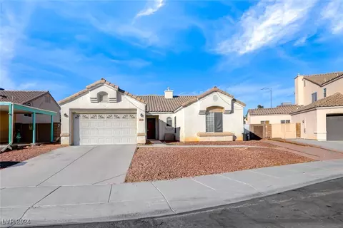 6104 Desert Haven Rd, Las Vegas, NV 89130
