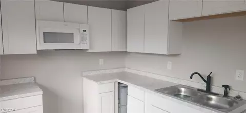 2245 Belmont St, North Las Vegas, NV 89030