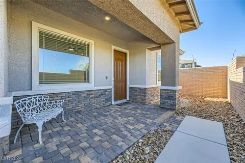208 Branch Creek Ave, Henderson, NV 89011