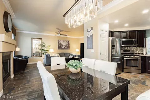 5201 S Torrey Pines Dr #1247, Las Vegas, NV 89118