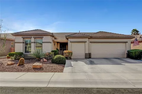557 Mountain Links Dr, Henderson, NV 89012