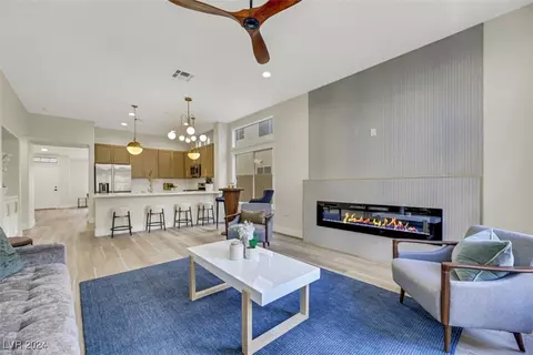 9233 Valador Ave, Las Vegas, NV 89129