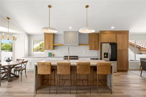 1590 Signal Butte Way, Henderson, NV 89012