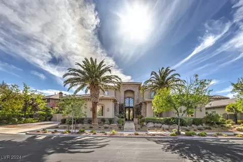 2975 American River Ln, Las Vegas, NV 89135