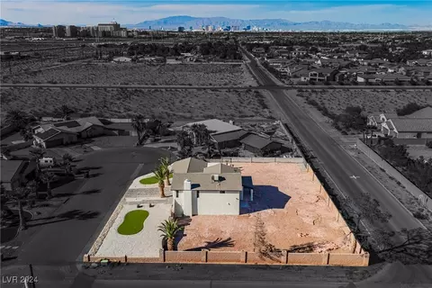 96 Siddall Ave, Las Vegas, NV 89183