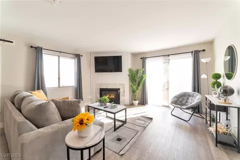 6857 Tamarus St #101, Las Vegas, NV 89119