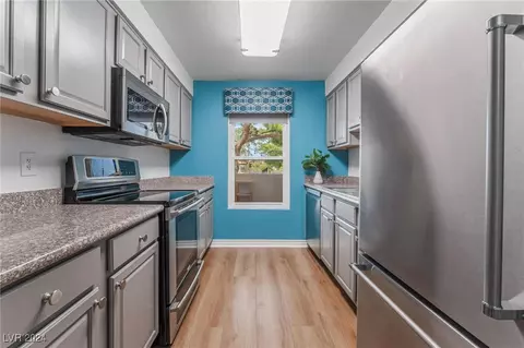2451 N Rainbow Blvd #2051, Las Vegas, NV 89108