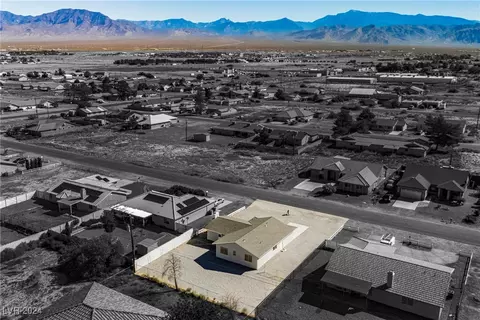 2010 S Highland Ave, Pahrump, NV 89048