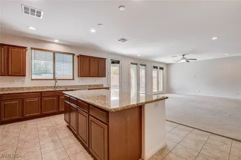 Living - 8333 Saddleback Ledge Ave, Las Vegas, NV 89147 photo 3 of 12