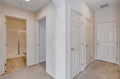 Entry Way - 8333 Saddleback Ledge Ave, Las Vegas, NV 89147 photo 3 of 7