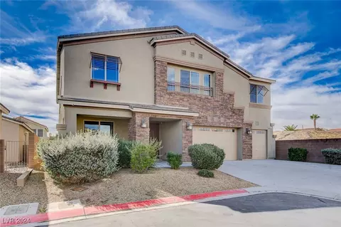 Exterior - 8333 Saddleback Ledge Ave, Las Vegas, NV 89147 photo 2 of 12