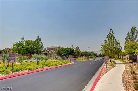 Exterior - 8333 Saddleback Ledge Ave, Las Vegas, NV 89147 photo 12 of 12