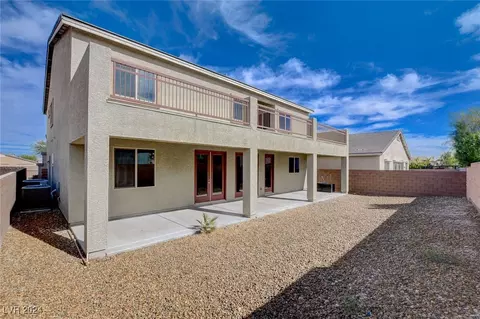 Exterior - 8333 Saddleback Ledge Ave, Las Vegas, NV 89147 photo 5 of 12
