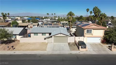 4356 Sun Vista Dr, Las Vegas, NV 89104