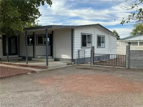 80 Vegas Valley Dr, Pahrump, NV 89048