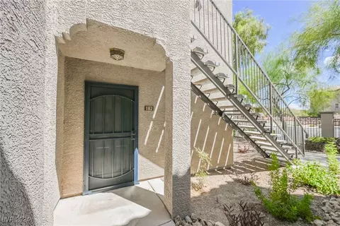 10245 S Maryland Pkwy #182, Las Vegas, NV 89183
