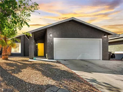508 Sportsman Dr, Las Vegas, NV 89107