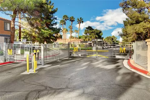 220 Mission Catalina Ln #102, Las Vegas, NV 89107