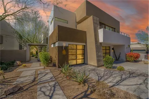 917 Vegas View Dr, Henderson, NV 89052