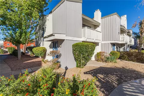 618 Rolling Green Dr, Las Vegas, NV 89169
