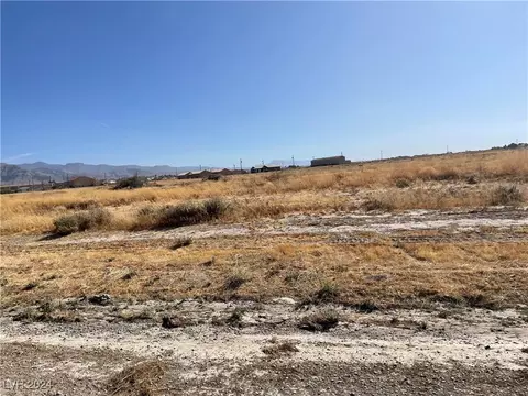 2201 E Calvada Blvd, Pahrump, NV 89048