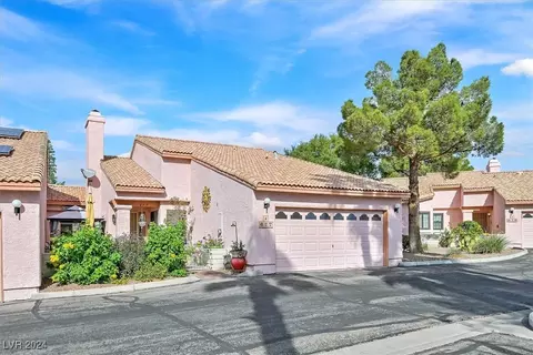 677 Cervantes Dr, Henderson, NV 89014
