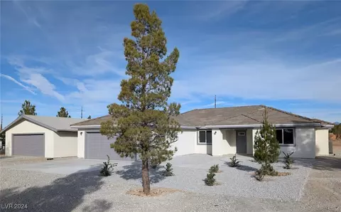 1240 E Lewis St, Pahrump, NV 89048